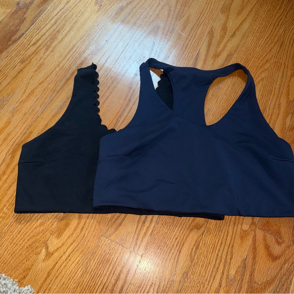 ⭐️Black and Navy Sports Bras - Set of 2